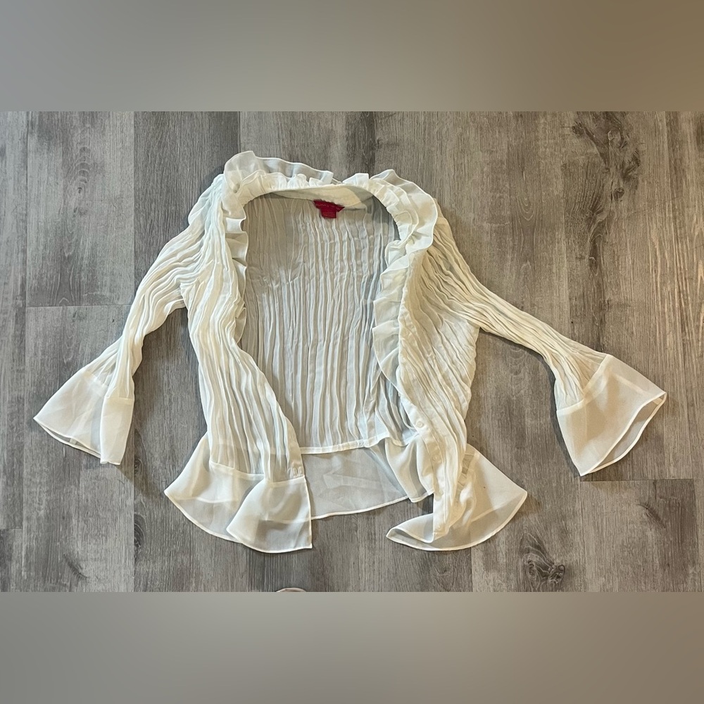 Sunny Leigh ruffle while shirt size L